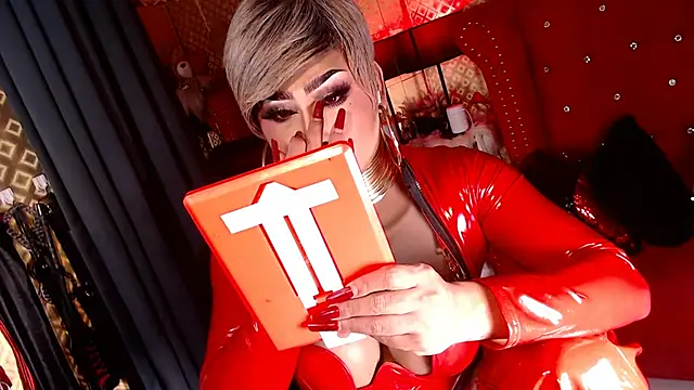 AntoniaSaints online show from October 1, 1:55 pm