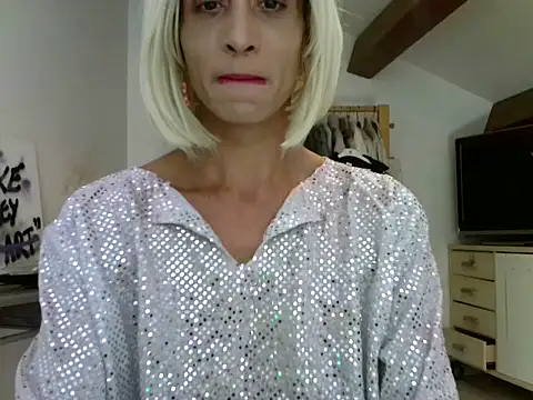 xxxlecram online show from June 2, 5:14 pm
